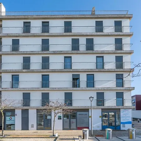 Modern Flat By Marina And Old Town 아파트